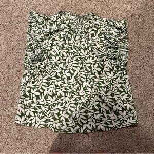 Abercrombie & Fitch Ruffle Sleeve Top Green & White Floral